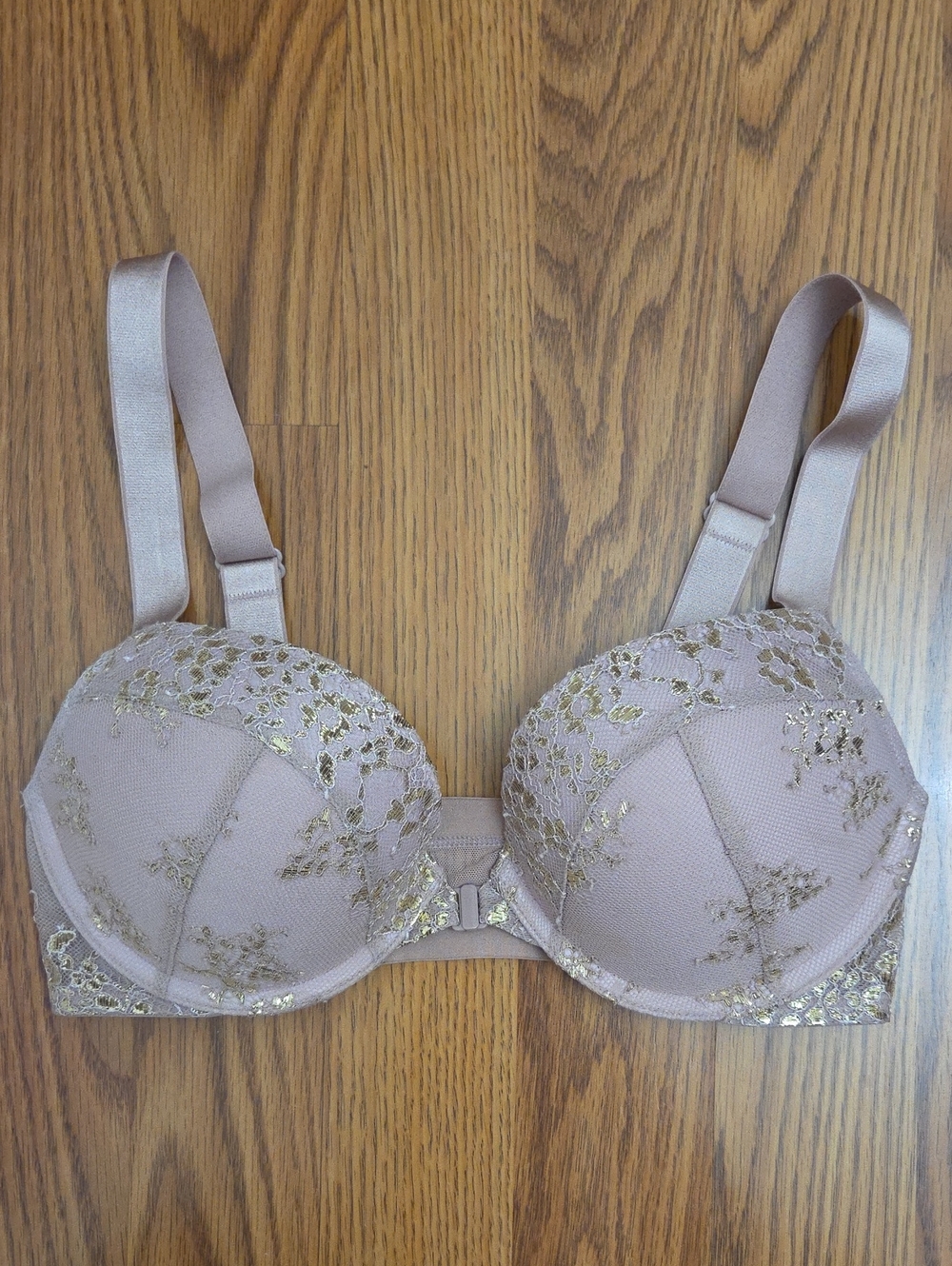 Victoria's Secret VERY SEXY Gold Floral Metallic Lace Push-Up Bra/ 32C